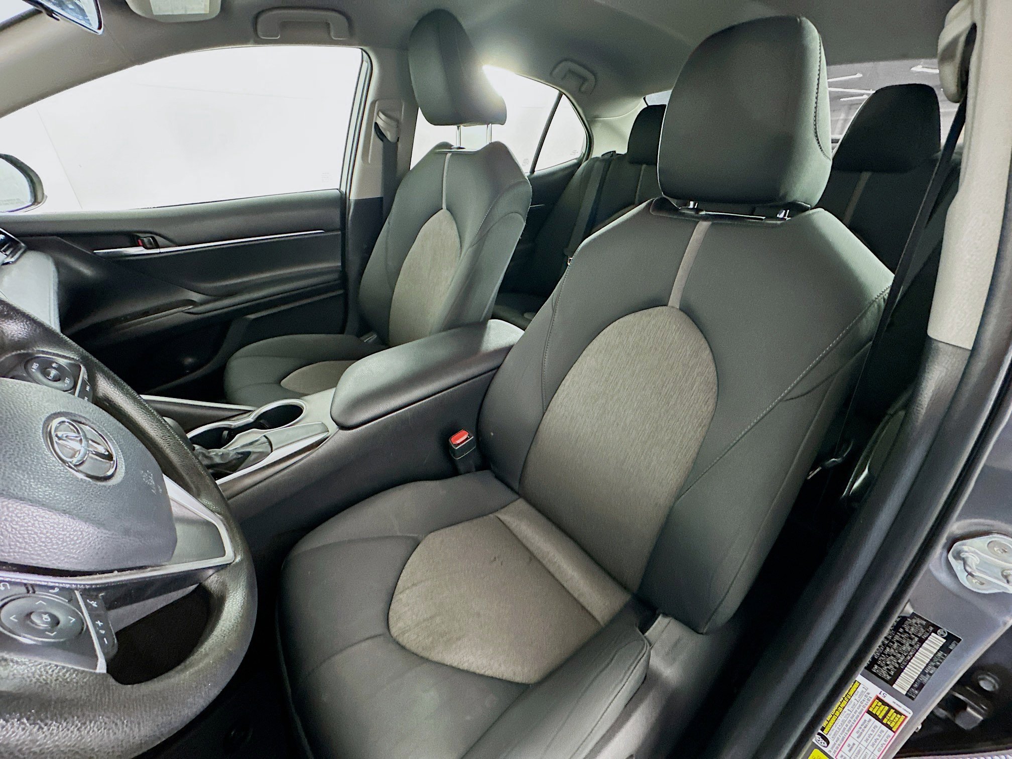 Used 2021 Toyota Camry LE image 13