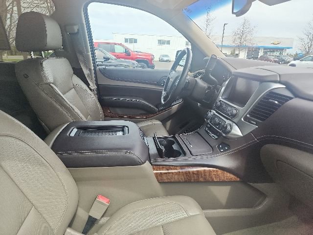 Used 2015 Chevrolet Tahoe LTZ AWD/4WD image 3