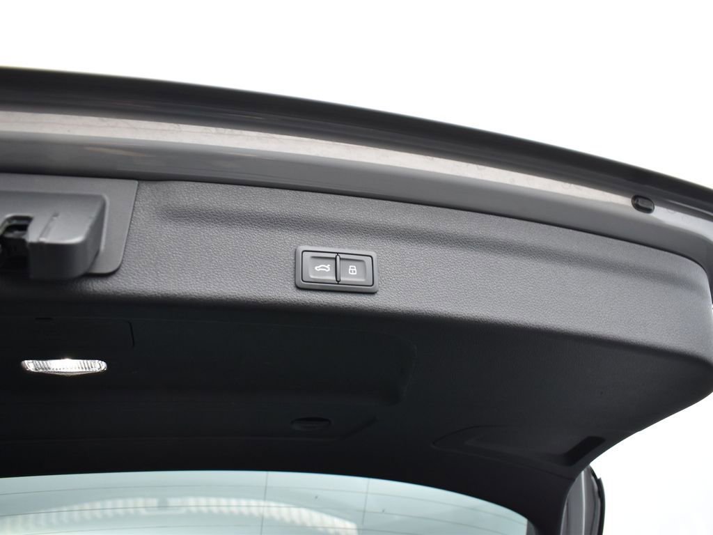 Used 2023 Audi RS 6 image 37