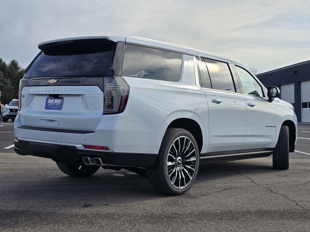 New 2026 Chevrolet Suburban High Country image 12