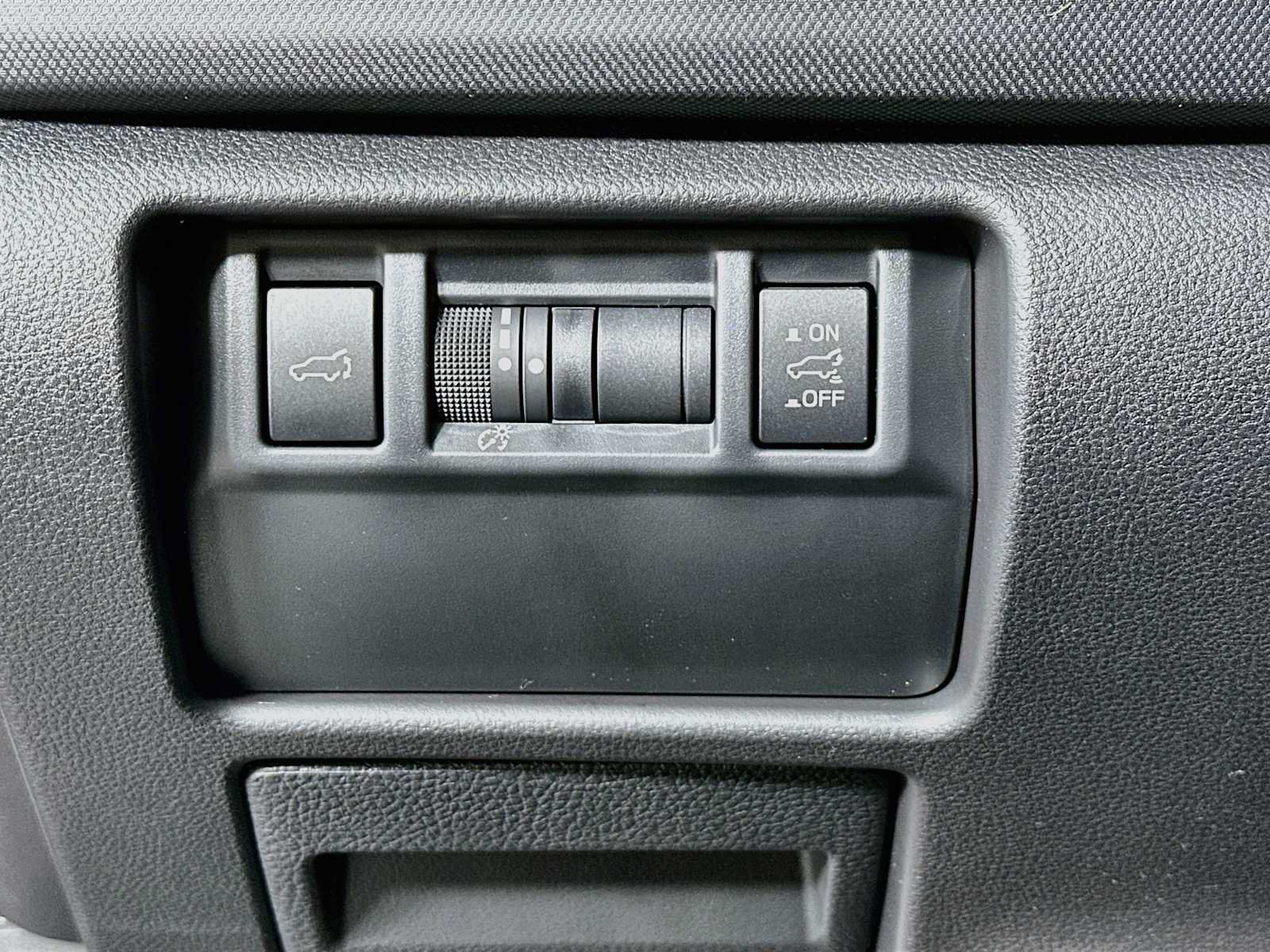 Certified 2026 Subaru Forester Premium AWD/4WD image 10