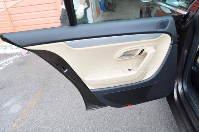 Used 2013 Volkswagen CC Sport FWD image 45