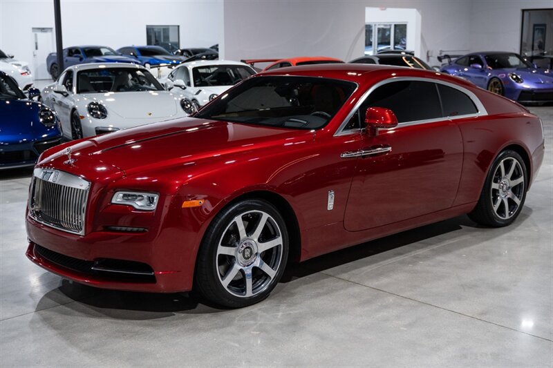 Used 2019 Rolls-Royce Wraith RWD image 2
