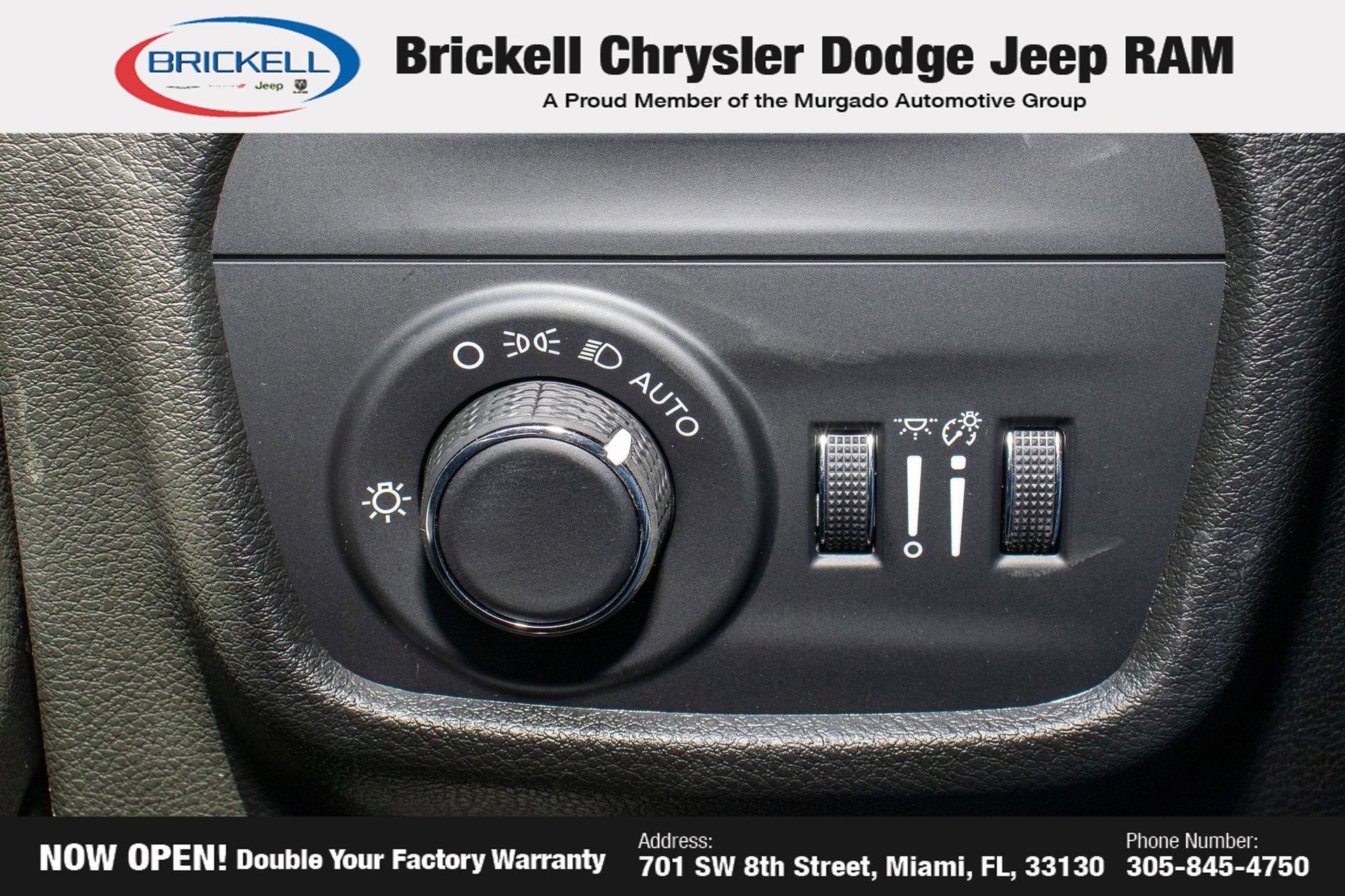 Used 2025 Jeep Grand Cherokee L Altitude AWD/4WD image 29