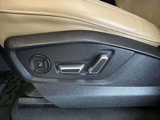 Used 2024 Audi Q8 Prestige w/ Prestige Package image 23