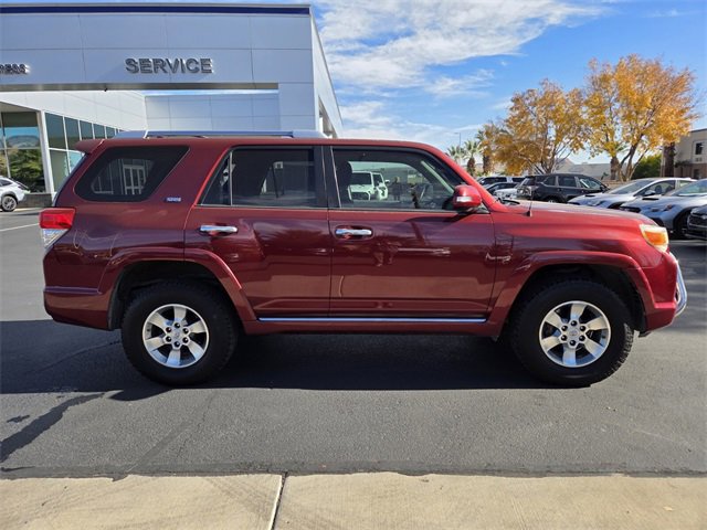 Used 2012 Toyota 4Runner SR5 image 3