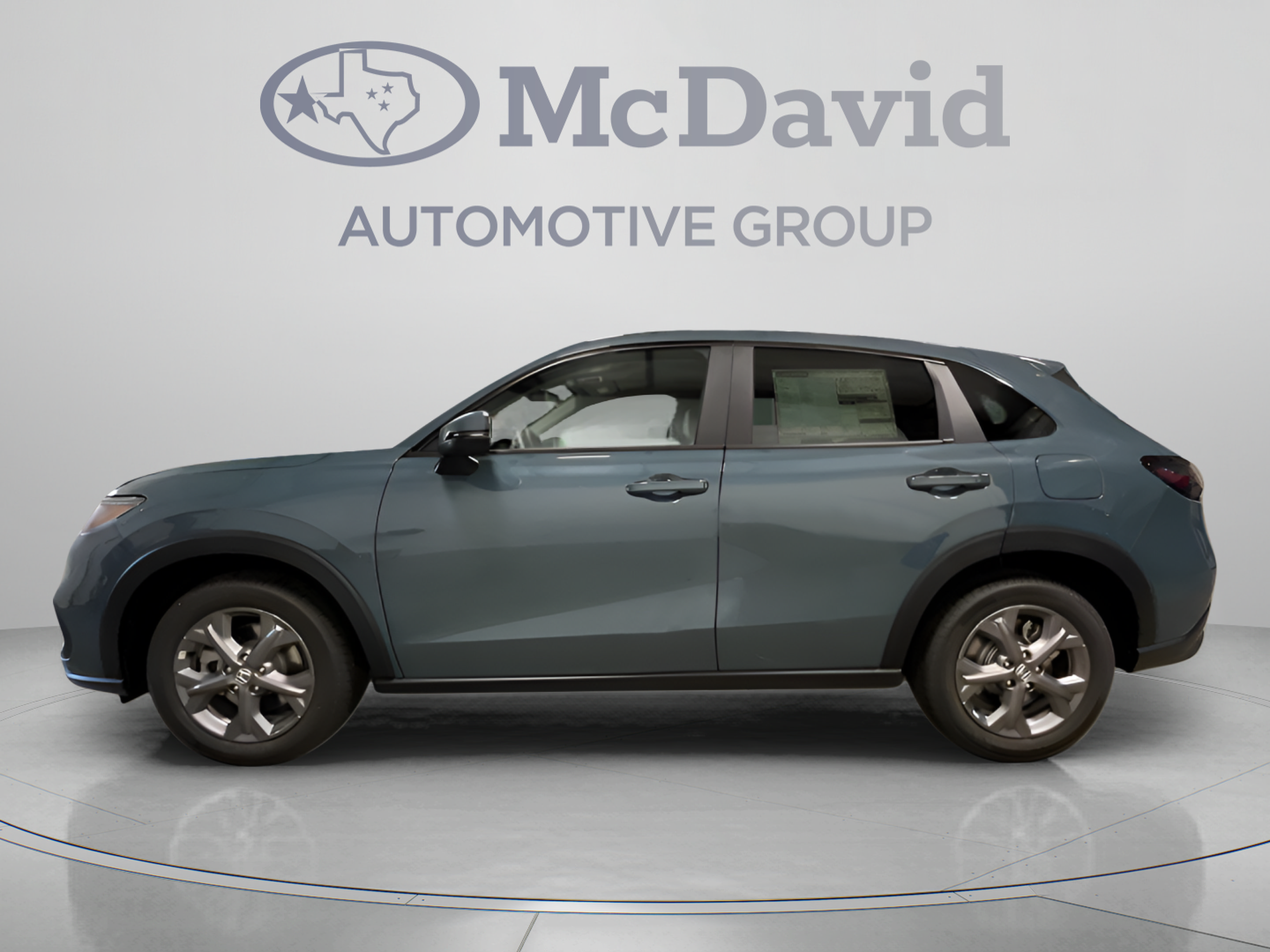 New 2027 Honda HR-V LX image 2