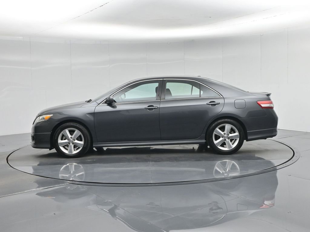 Used 2010 Toyota Camry SE image 28
