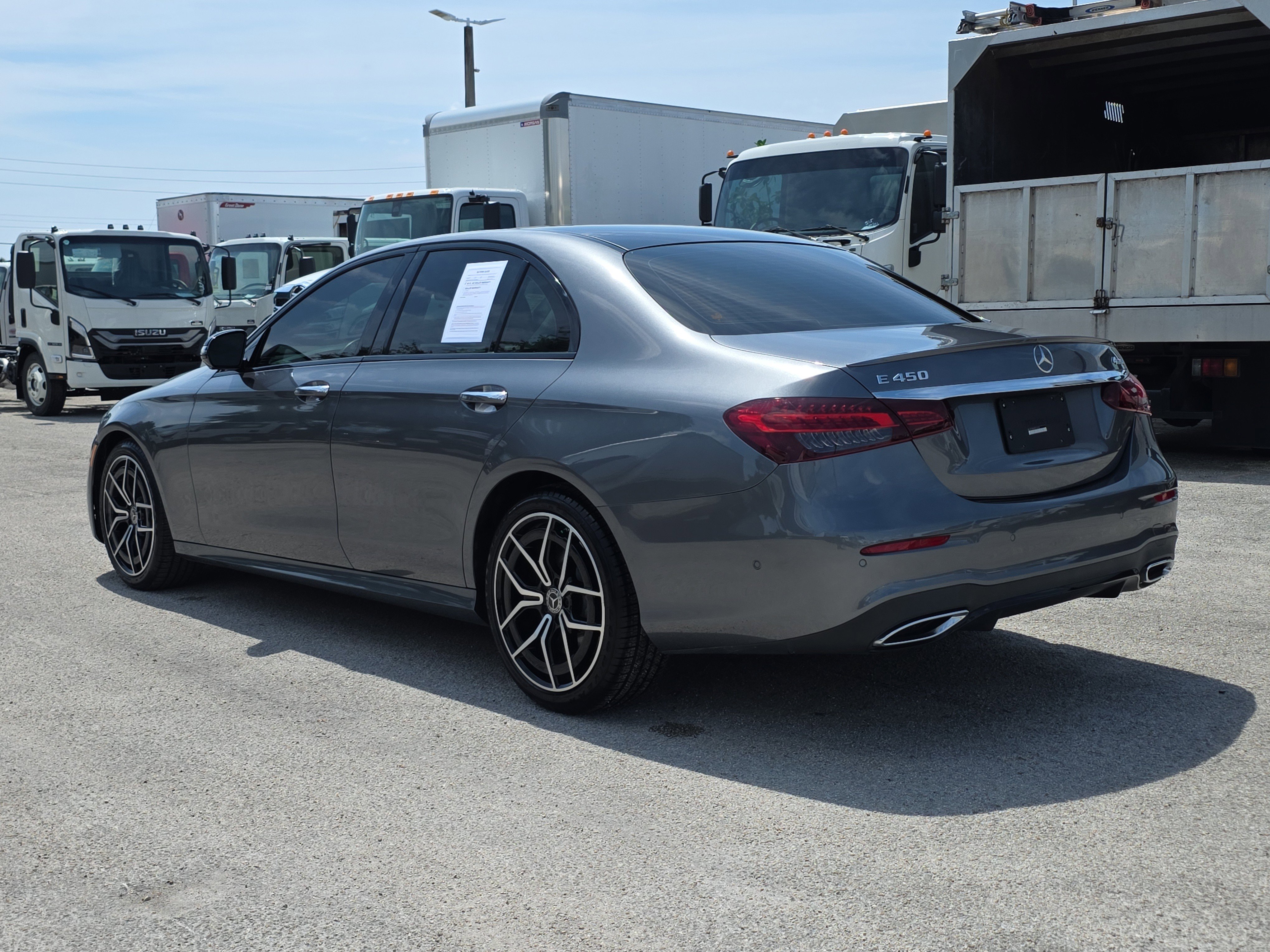 Used 2023 Mercedes-Benz E 450 4MATIC Sedan image 5
