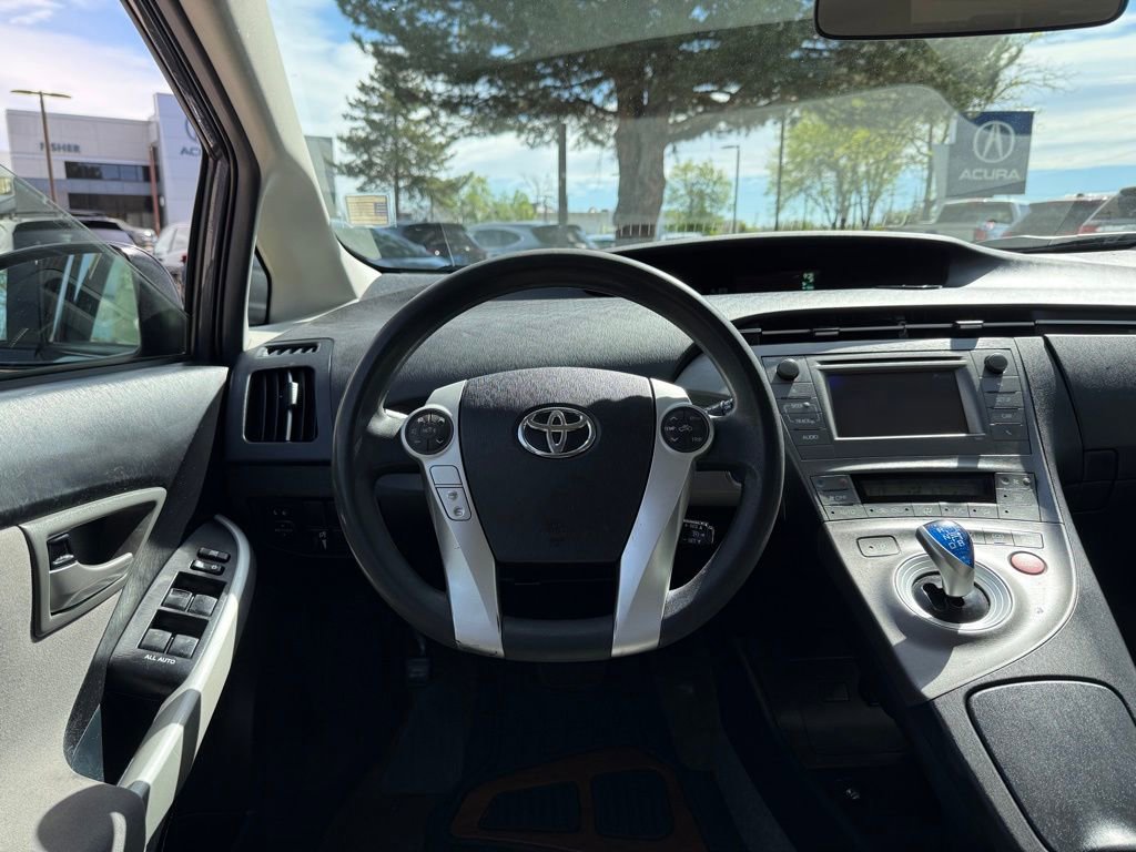 Used 2013 Toyota Prius Two image 2