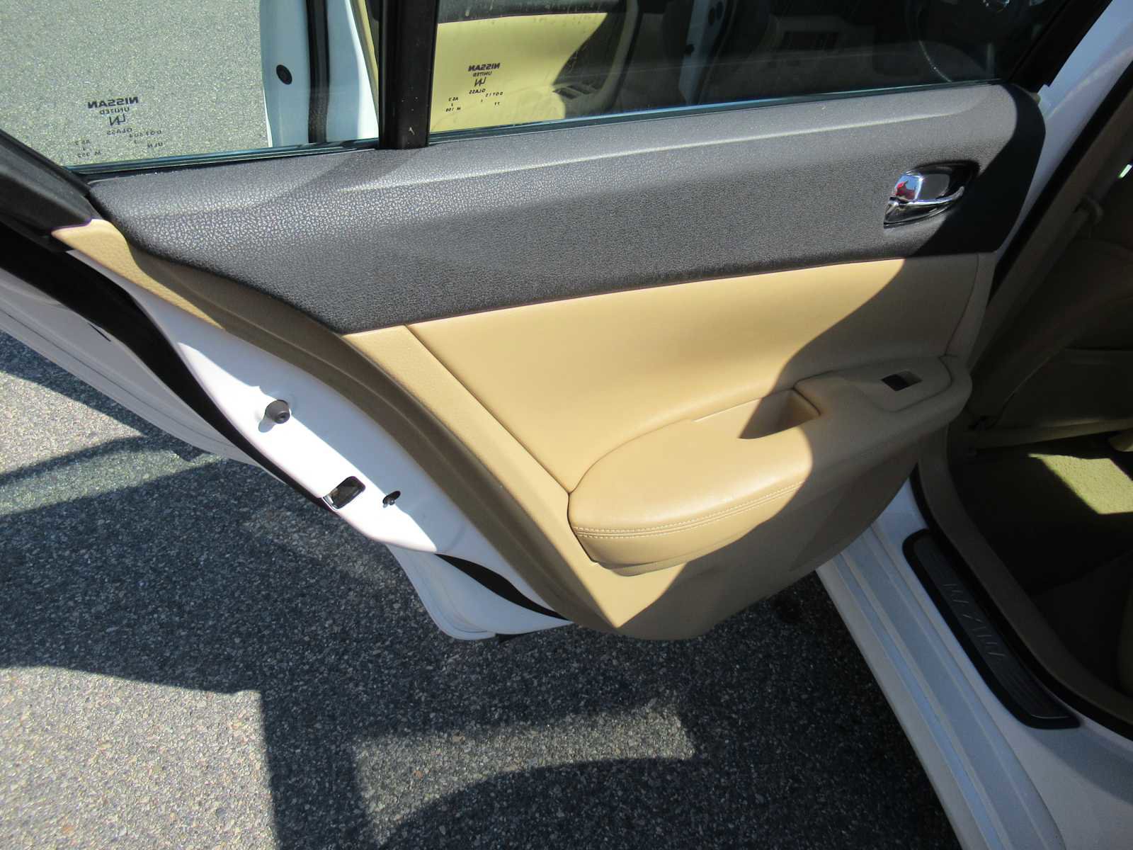 Used 2011 Nissan Maxima 3.5 SV w/ Monitor Pkg image 17