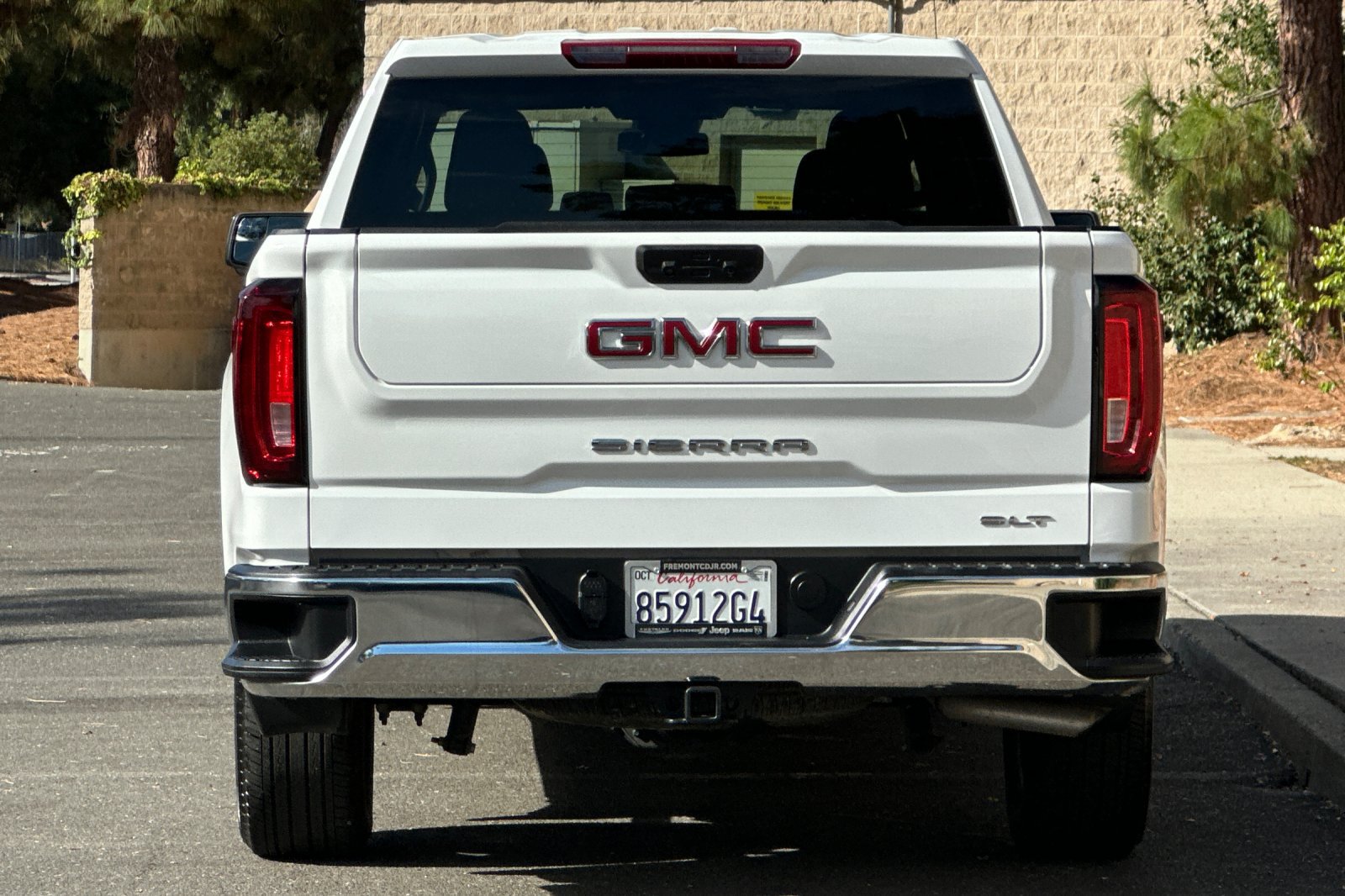 Used 2026 GMC Sierra 1500 SLT RWD image 4