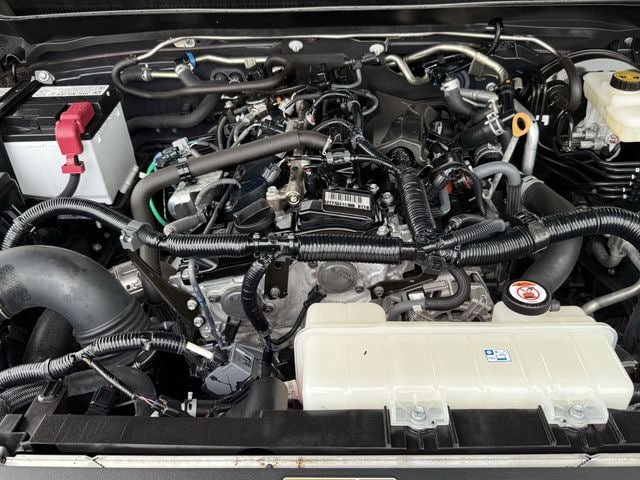 Used 2024 Toyota Tacoma Limited w/ Limited Package (LT) image 36