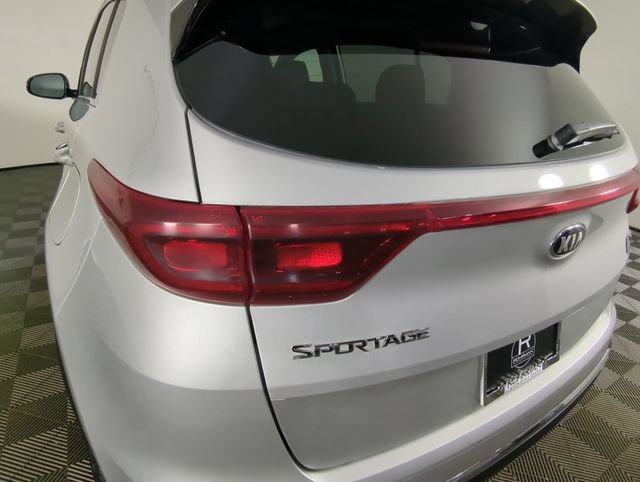 Used 2022 Kia Sportage EX AWD/4WD image 32