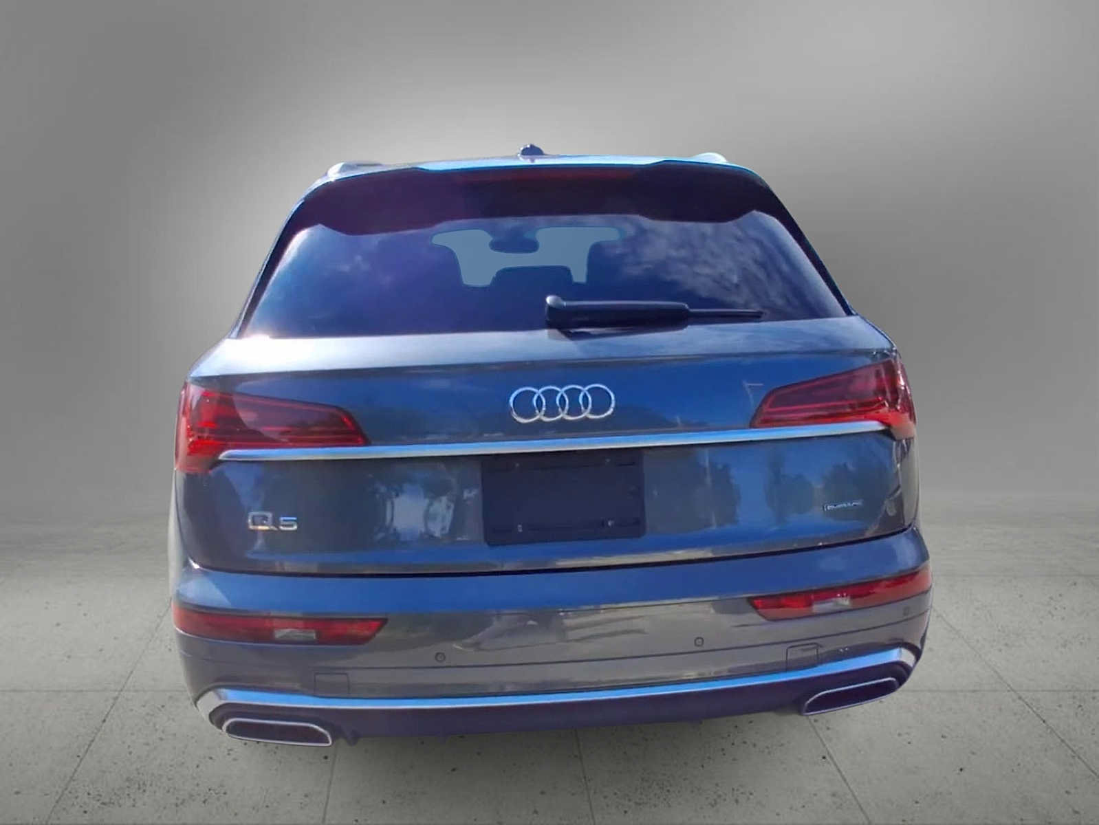 Used 2024 Audi Q5 e Premium Plus w/ Premium Plus Package AWD/4WD image 7