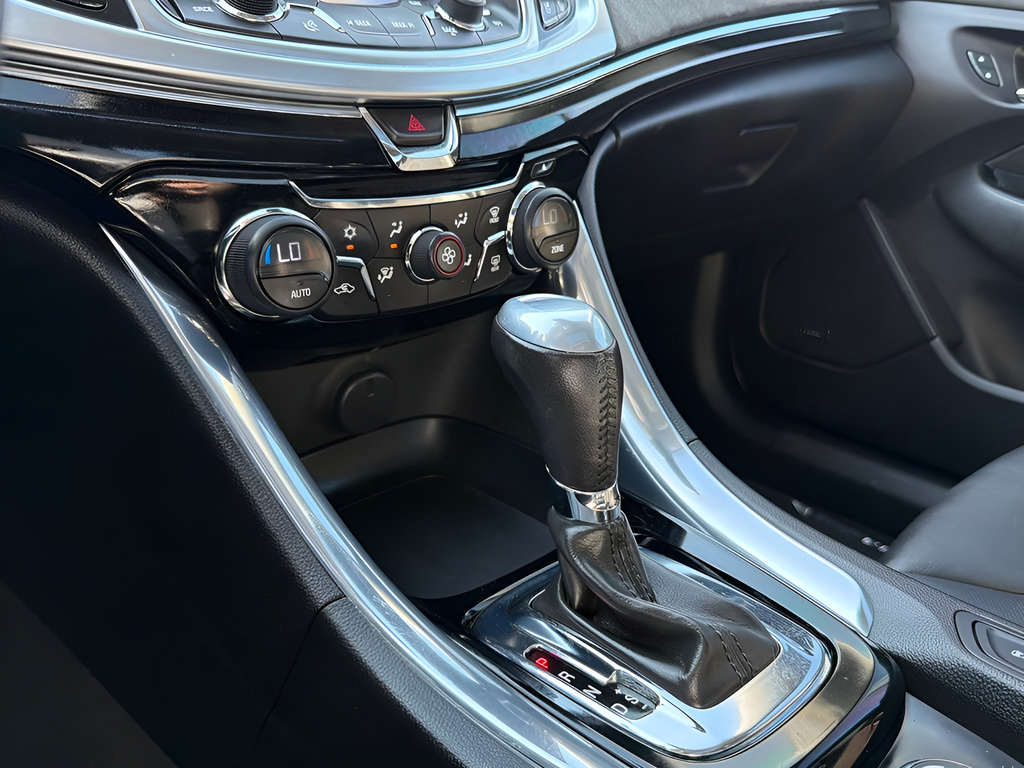 Used 2015 Chevrolet SS RWD image 53