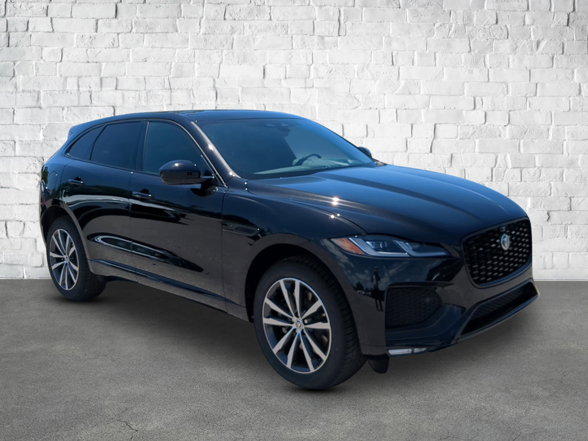 New 2026 Jaguar F-PACE R-Dynamic S image 5