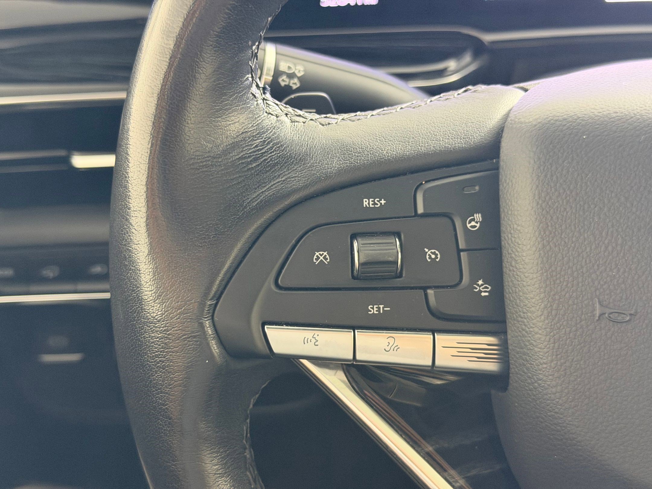 Used 2021 Cadillac Escalade Sport w/ Driver Assist Tech Package image 15