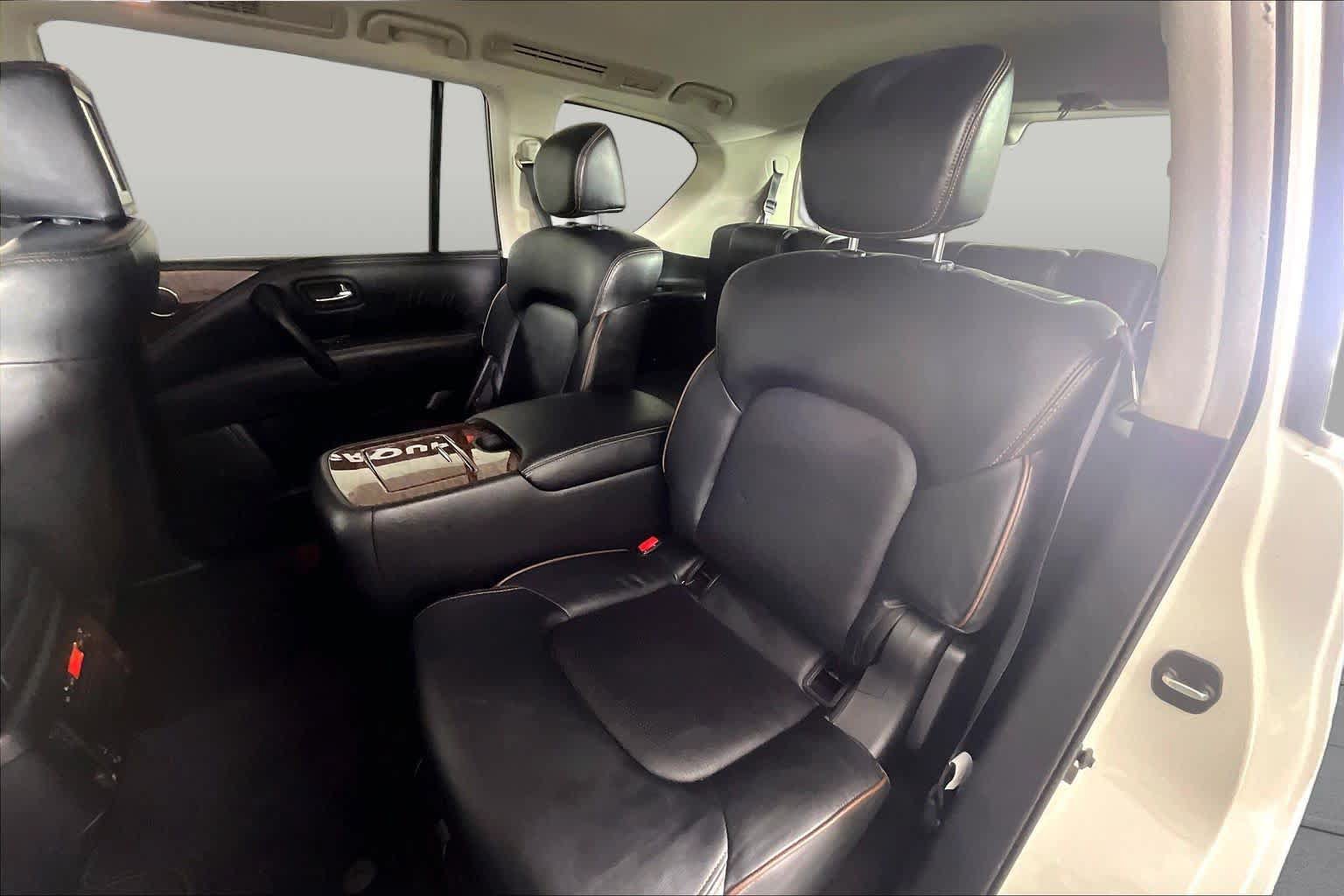 Used 2020 Nissan Armada Platinum w/ Captain's Chairs Package RWD image 18