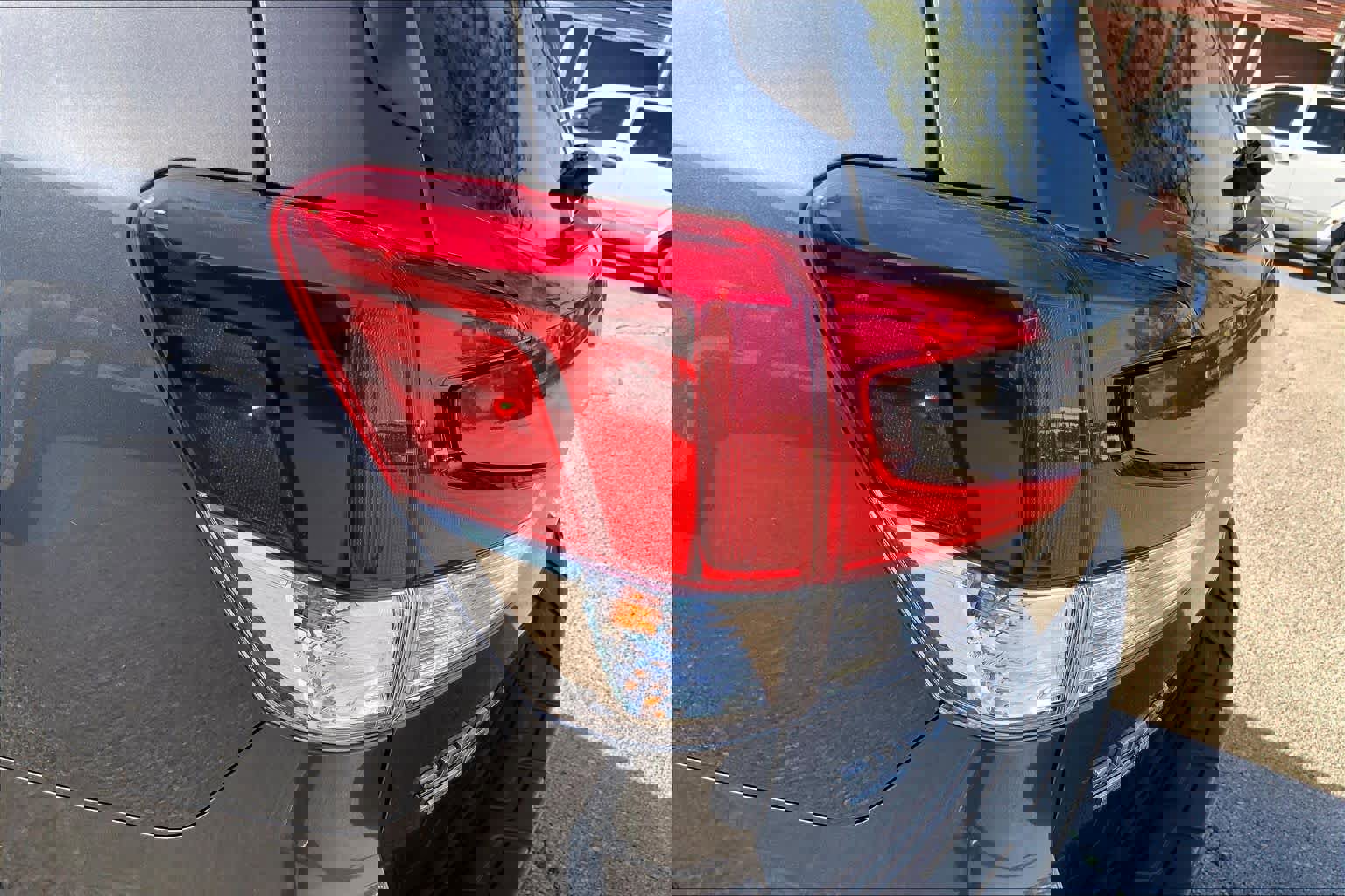 Used 2023 Subaru Forester Touring image 29