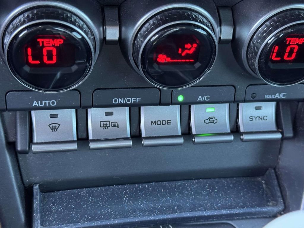 Used 2023 Toyota GR86 Premium w/ ALL Weather Mat Package (TMS) RWD image 29