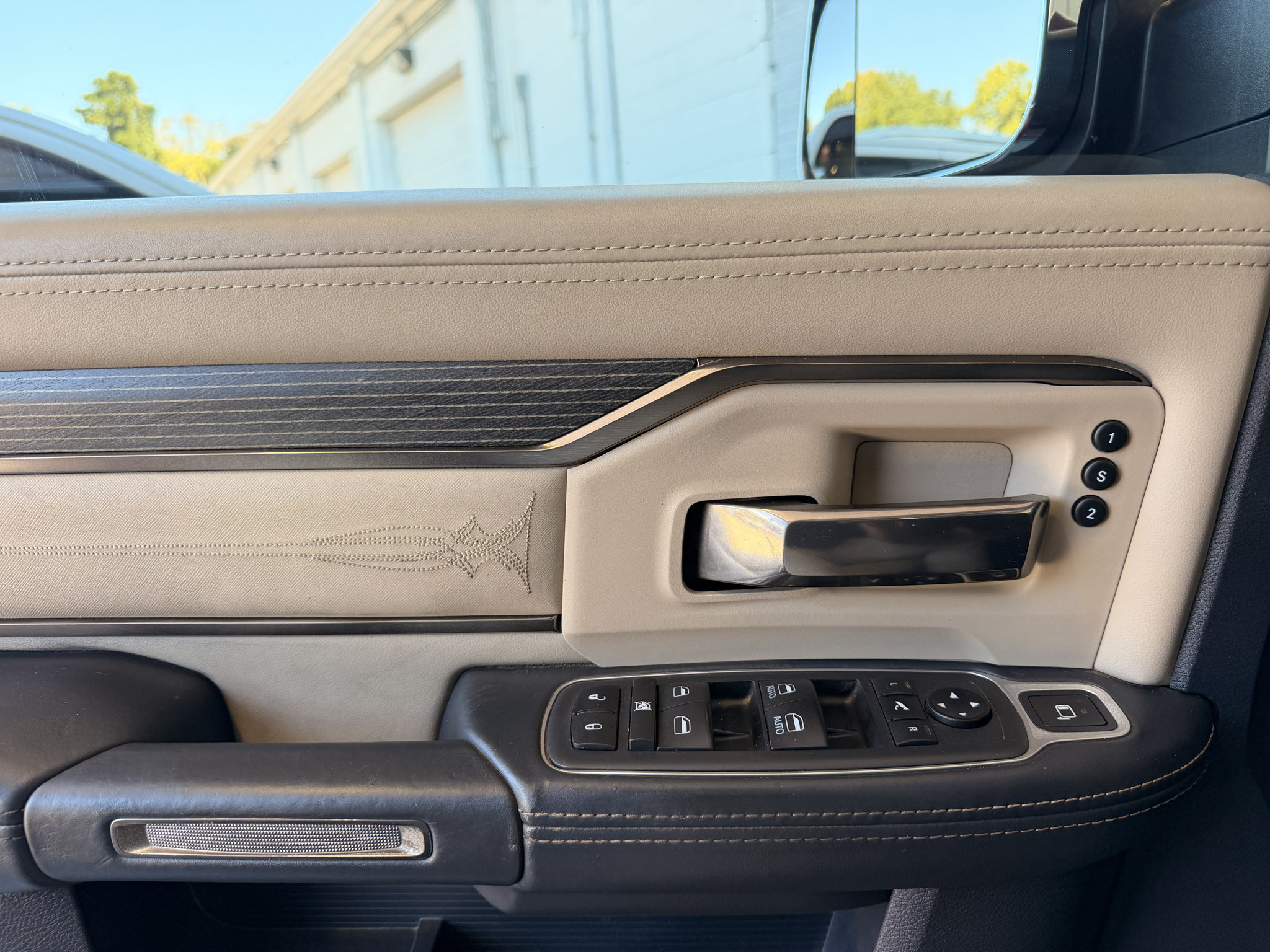 Used 2020 RAM 2500 Limited AWD/4WD image 7