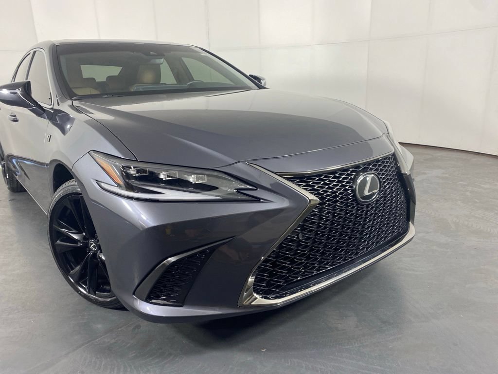 Certified 2025 Lexus ES 300h F Sport w/ Accessory Package (Z1) FWD image 3