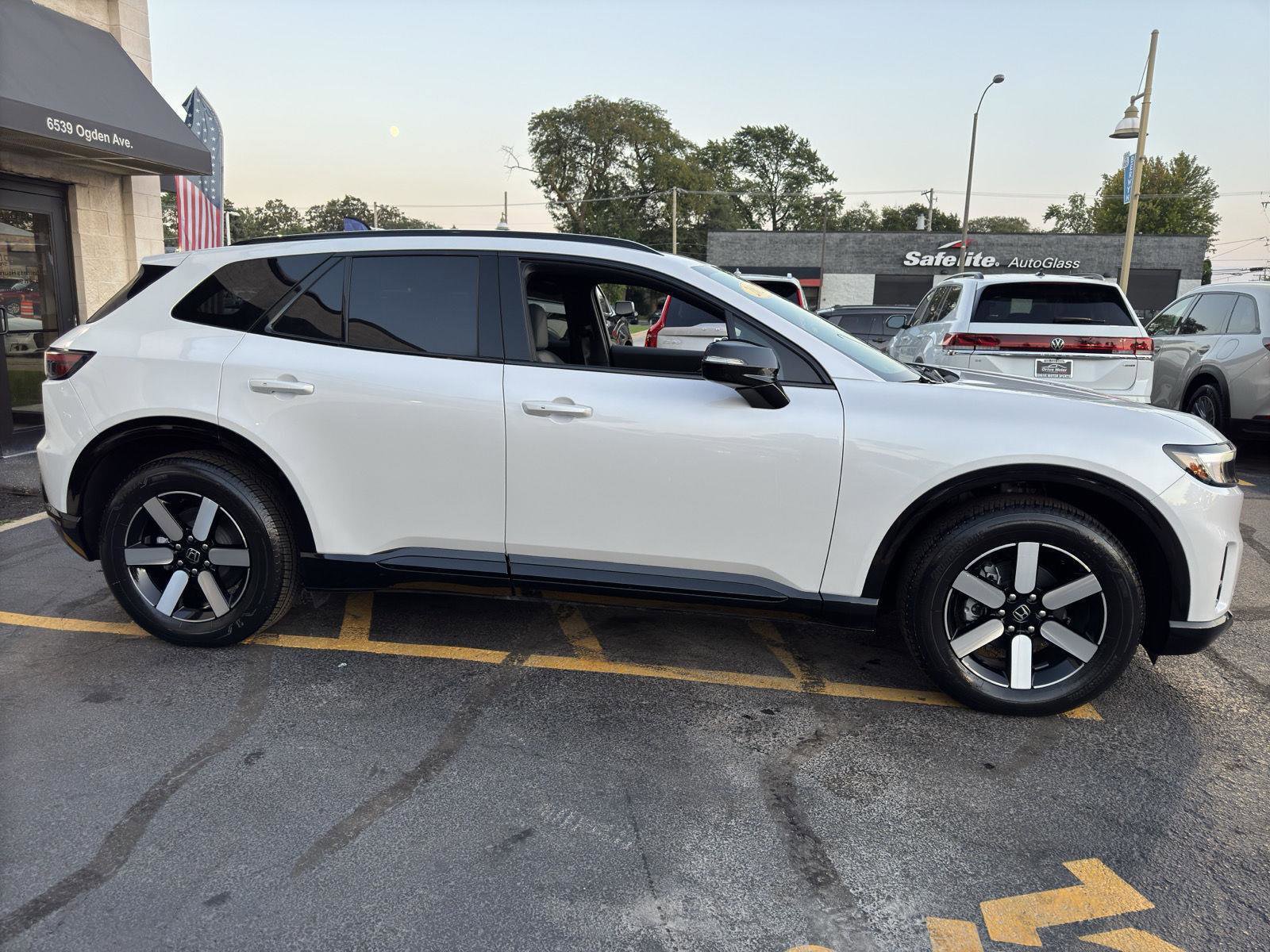 Used 2024 Honda Prologue Touring image 12