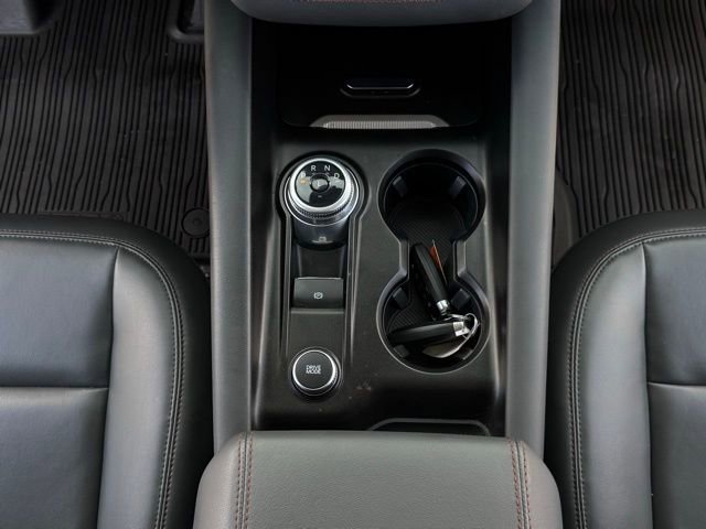 Used 2025 Ford Explorer Active w/ Active Comfort Package image 30