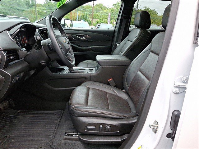 Certified 2023 Chevrolet Traverse High Country image 18