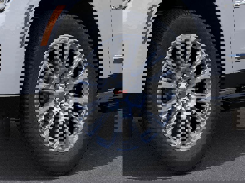 New 2026 GMC Yukon XL Denali w/ Sun & Power Step Package image 9