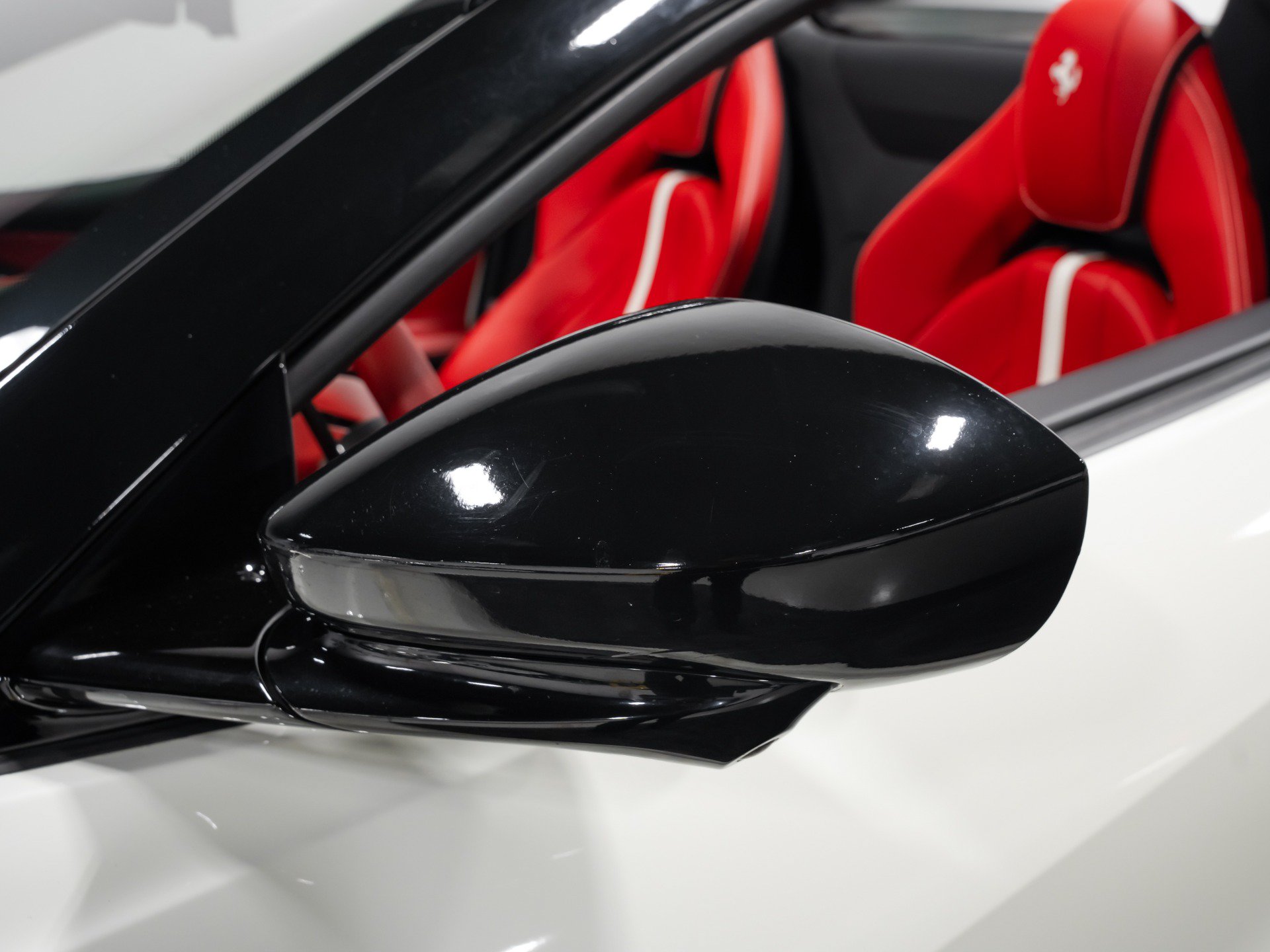 Used 2023 Ferrari 812 GTS RWD image 31