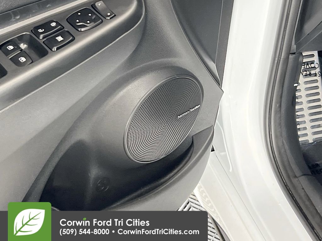 Used 2022 Hyundai Kona N FWD image 13
