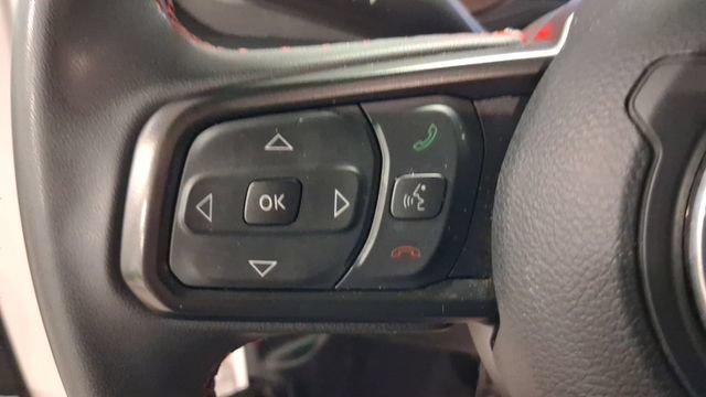 Used 2024 Jeep Wrangler Unlimited Rubicon AWD/4WD image 30