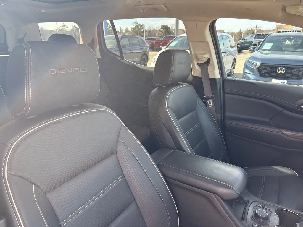 Used 2020 GMC Acadia Denali w/ Trailering Package image 26