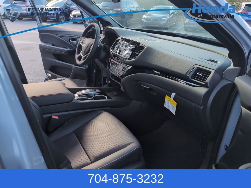 New 2026 Honda Ridgeline Black Edition image 17