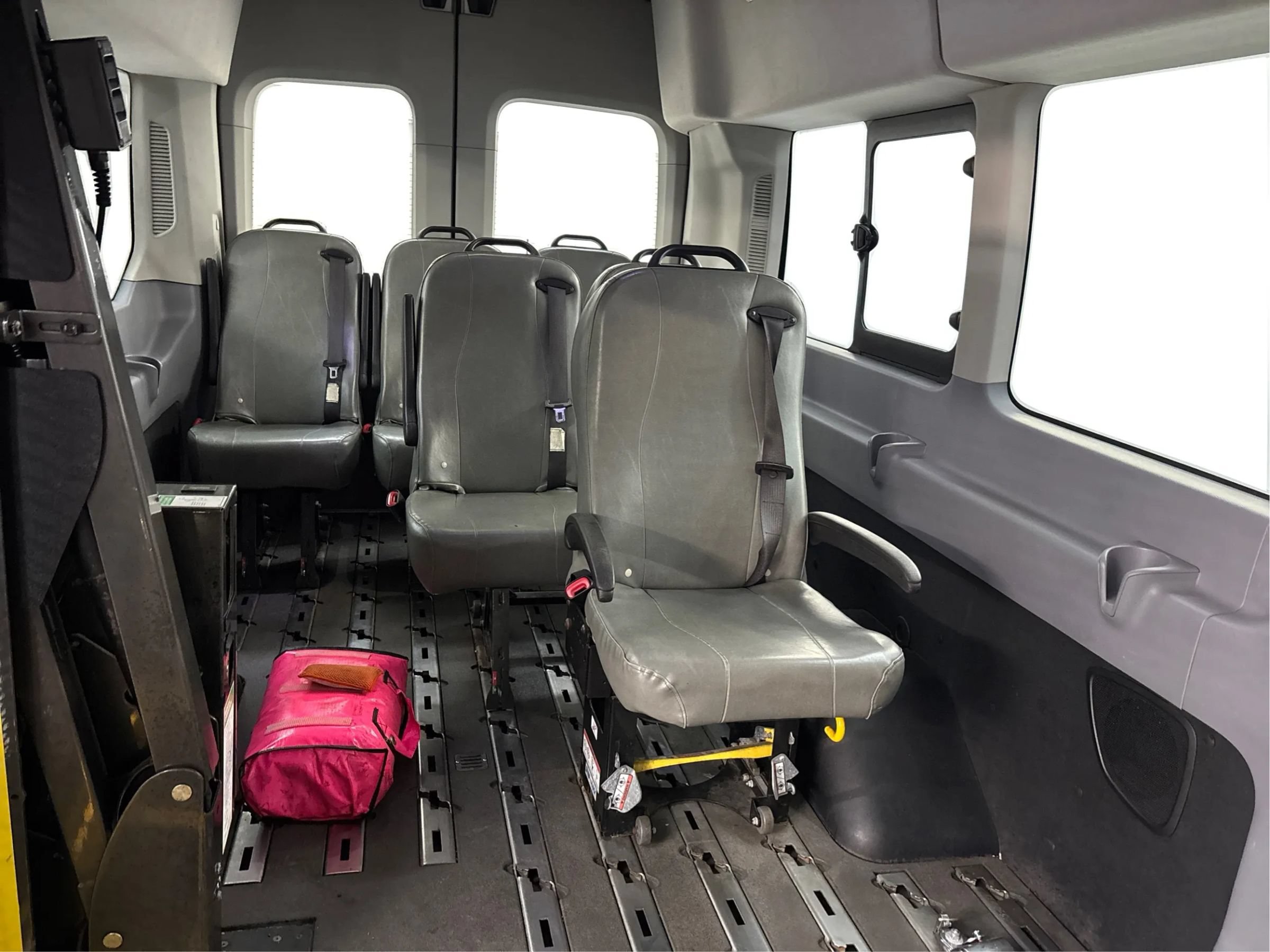 Used 2019 Ford Transit 350 XL RWD image 14