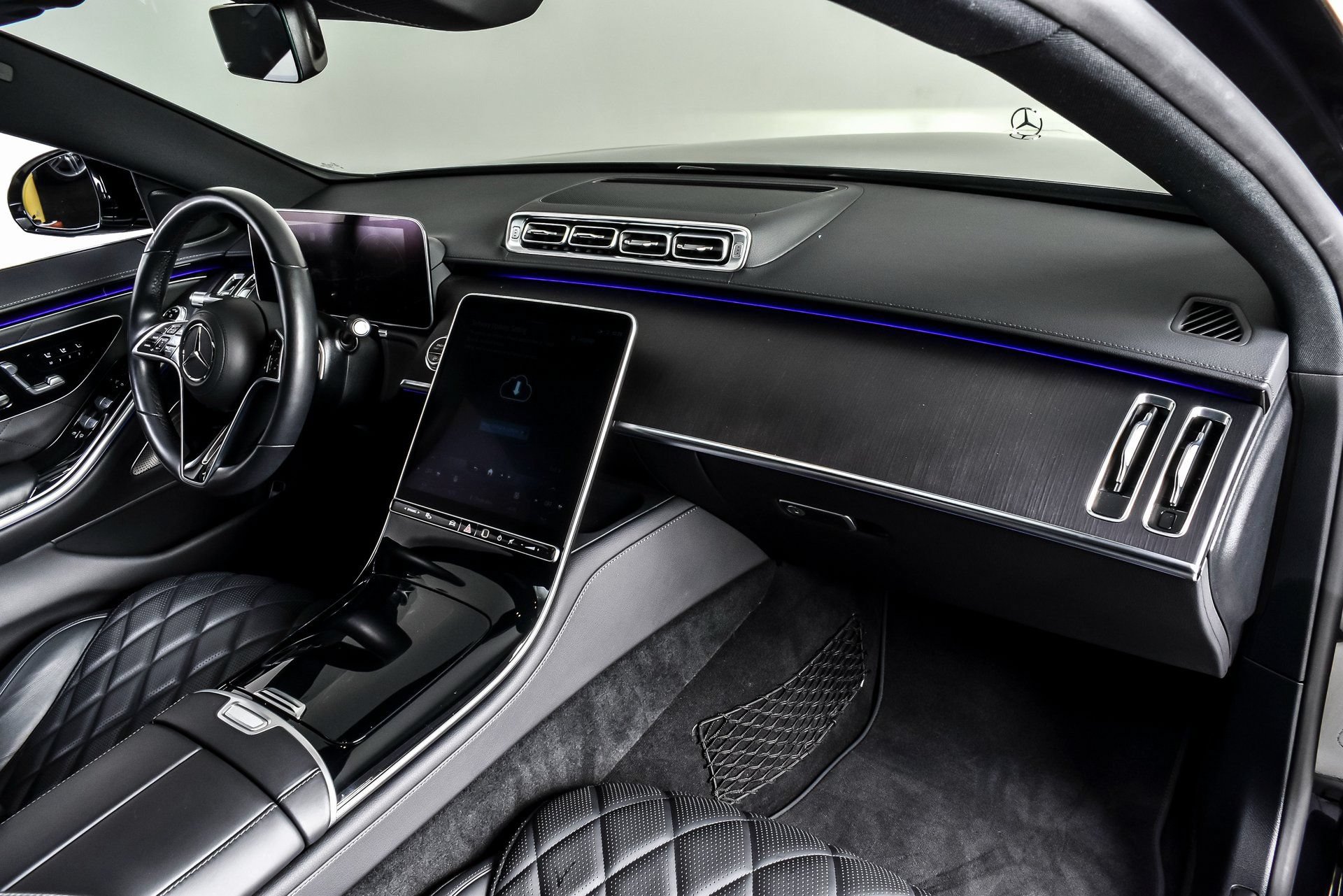 Used 2023 Mercedes-Benz S 580 4MATIC Sedan image 22