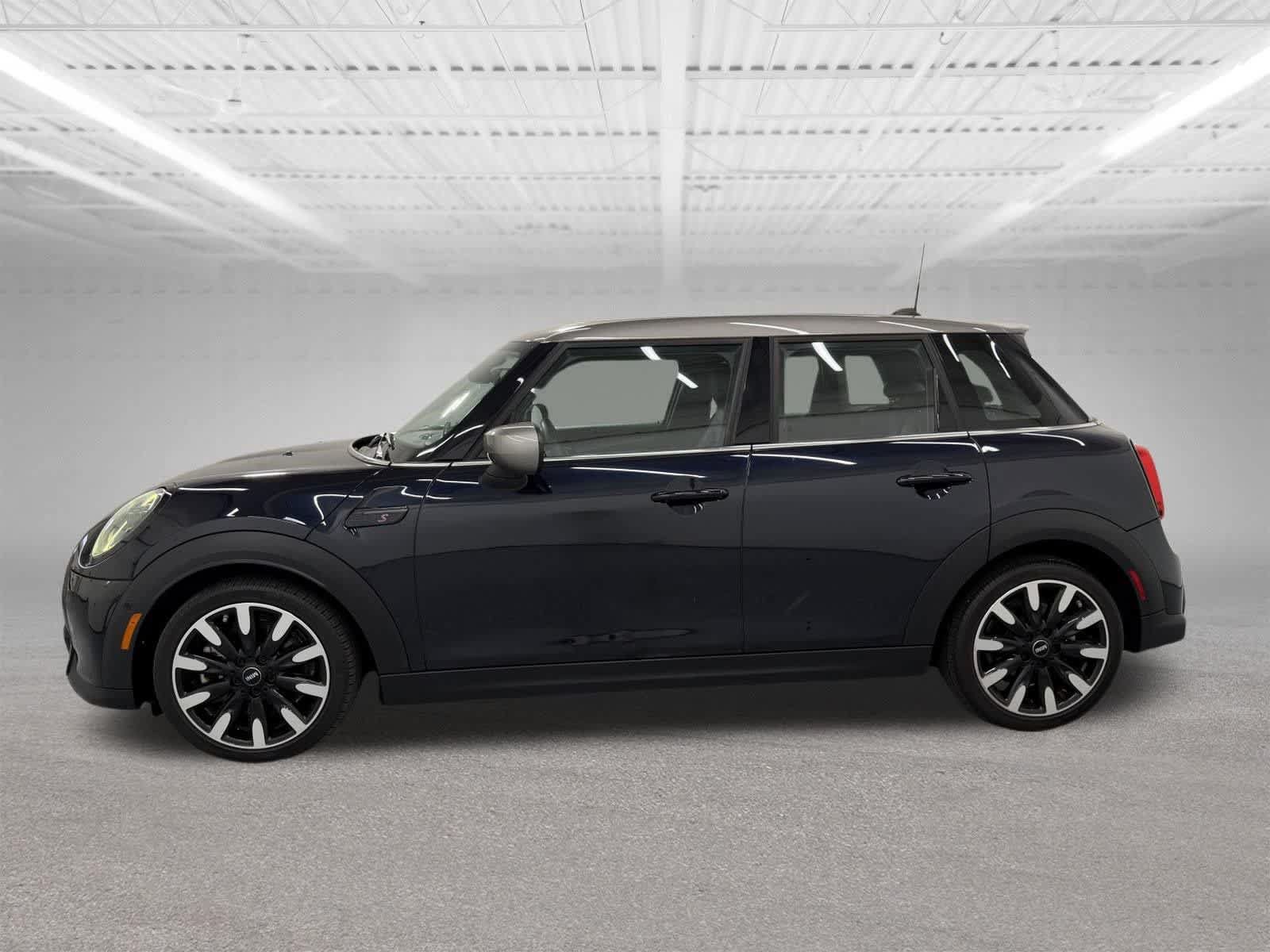 Used 2024 MINI Cooper S FWD image 2