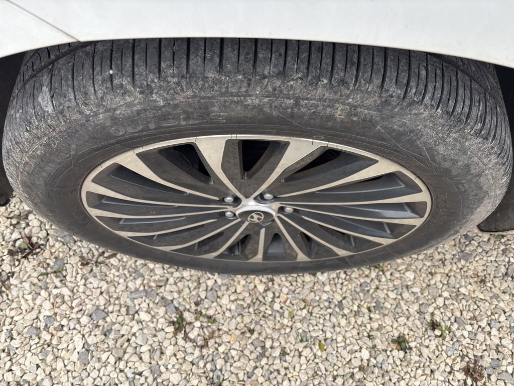 Used 2024 Hyundai Palisade Calligraphy image 8