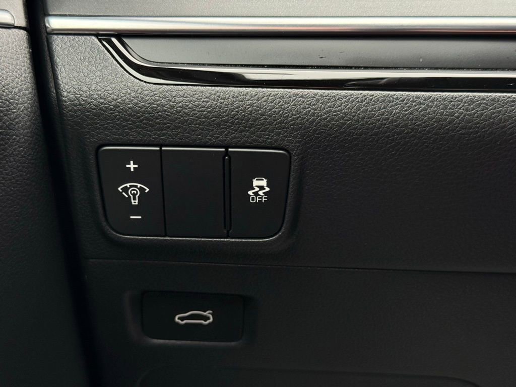 Used 2025 Kia K5 GT-Line w/ GT-Line Premium Package image 27
