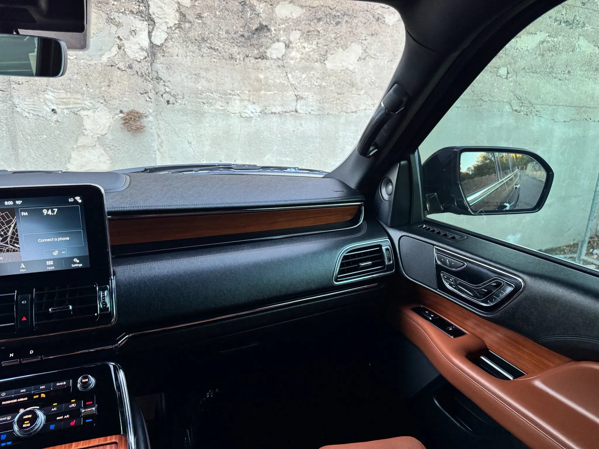 Used 2019 Lincoln Navigator L Reserve AWD/4WD image 40