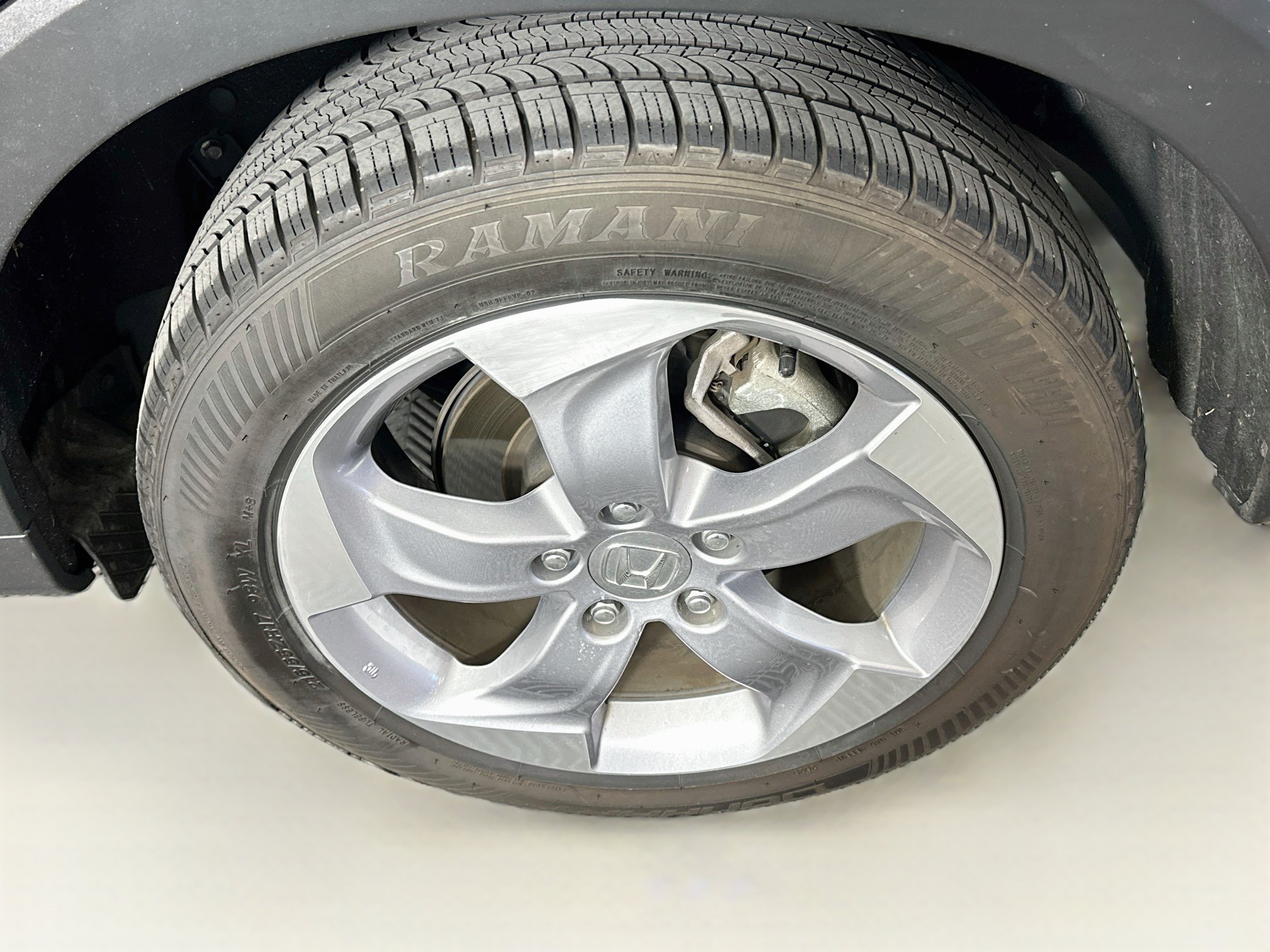 Used 2020 Honda HR-V LX image 11