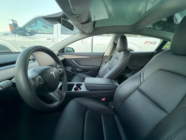 Used 2023 Tesla Model 3 Standard Range RWD image 7
