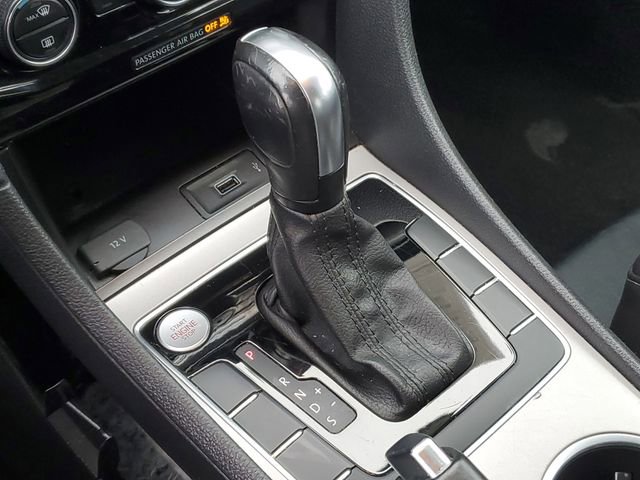 Used 2022 Volkswagen Passat 2.0T SE image 20