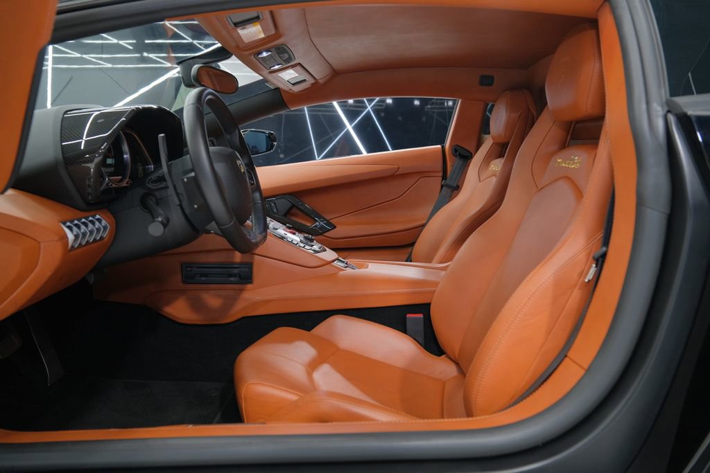 Used 2017 Lamborghini Aventador LP 700-4 image 21