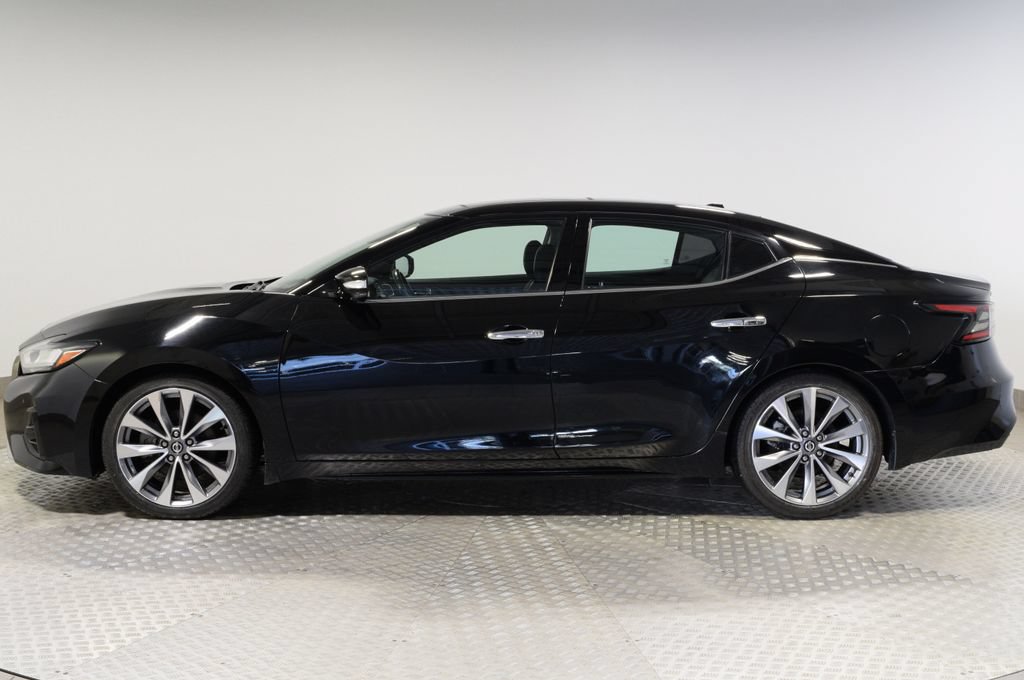 Used 2021 Nissan Maxima Platinum w/ Sport Mat Group FWD image 3