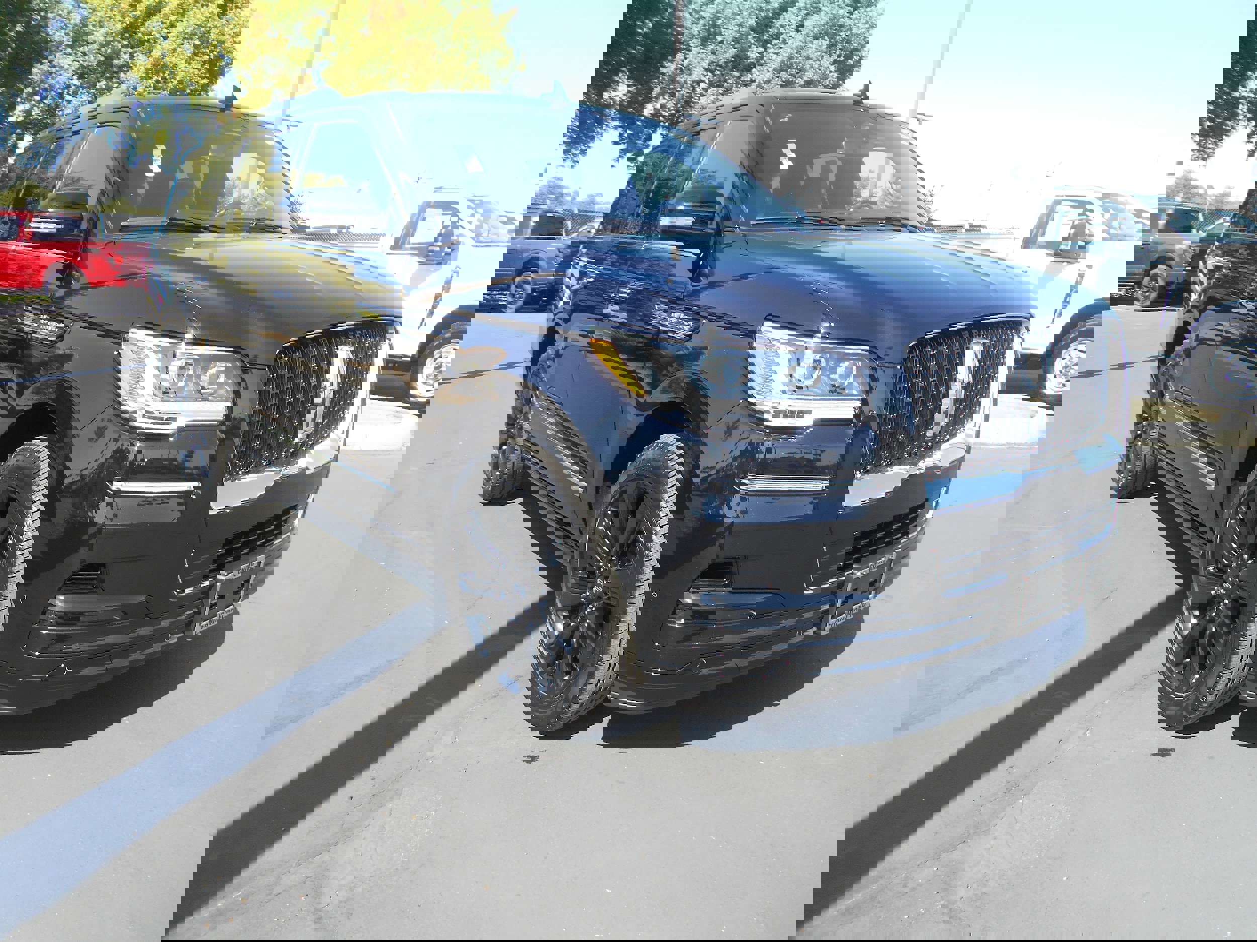 Used 2024 Lincoln Navigator Reserve image 8