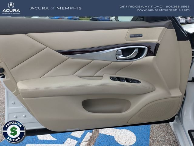 Used 2015 INFINITI Q70 L 3.7 RWD image 25