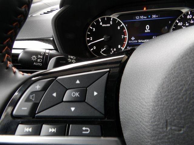Used 2025 Nissan Altima 2.5 SR w/ SR Premium Package FWD image 30